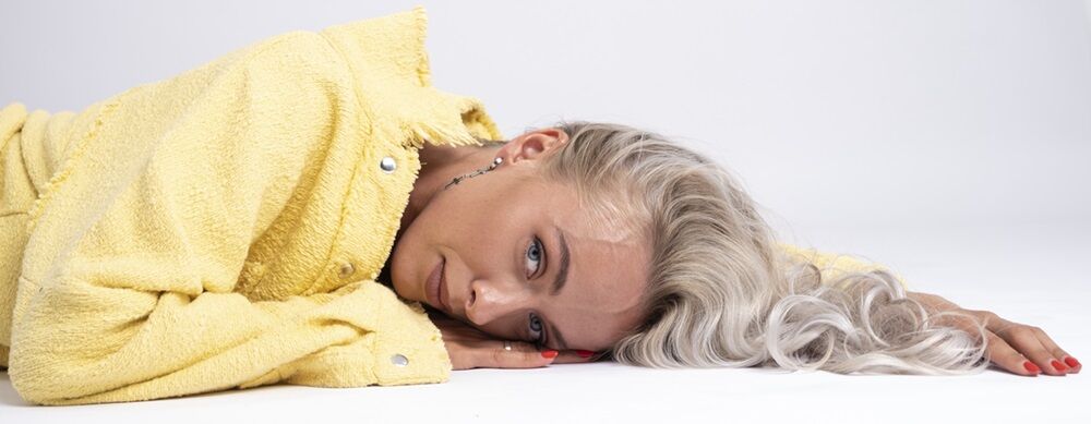 Blondes Haar richtig pflegen