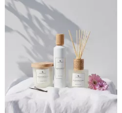 Swiss Arabian The First Bloom Of Spring Peony + Lily Of The Valley - Raumduft - 250ml